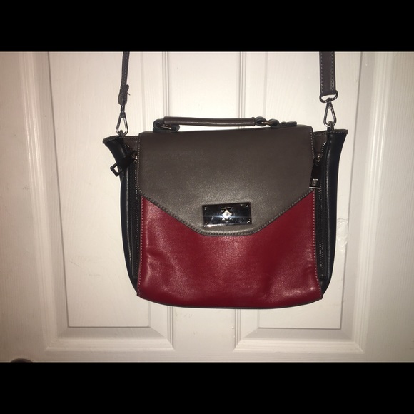 Used Bag - Picture 3 of 5